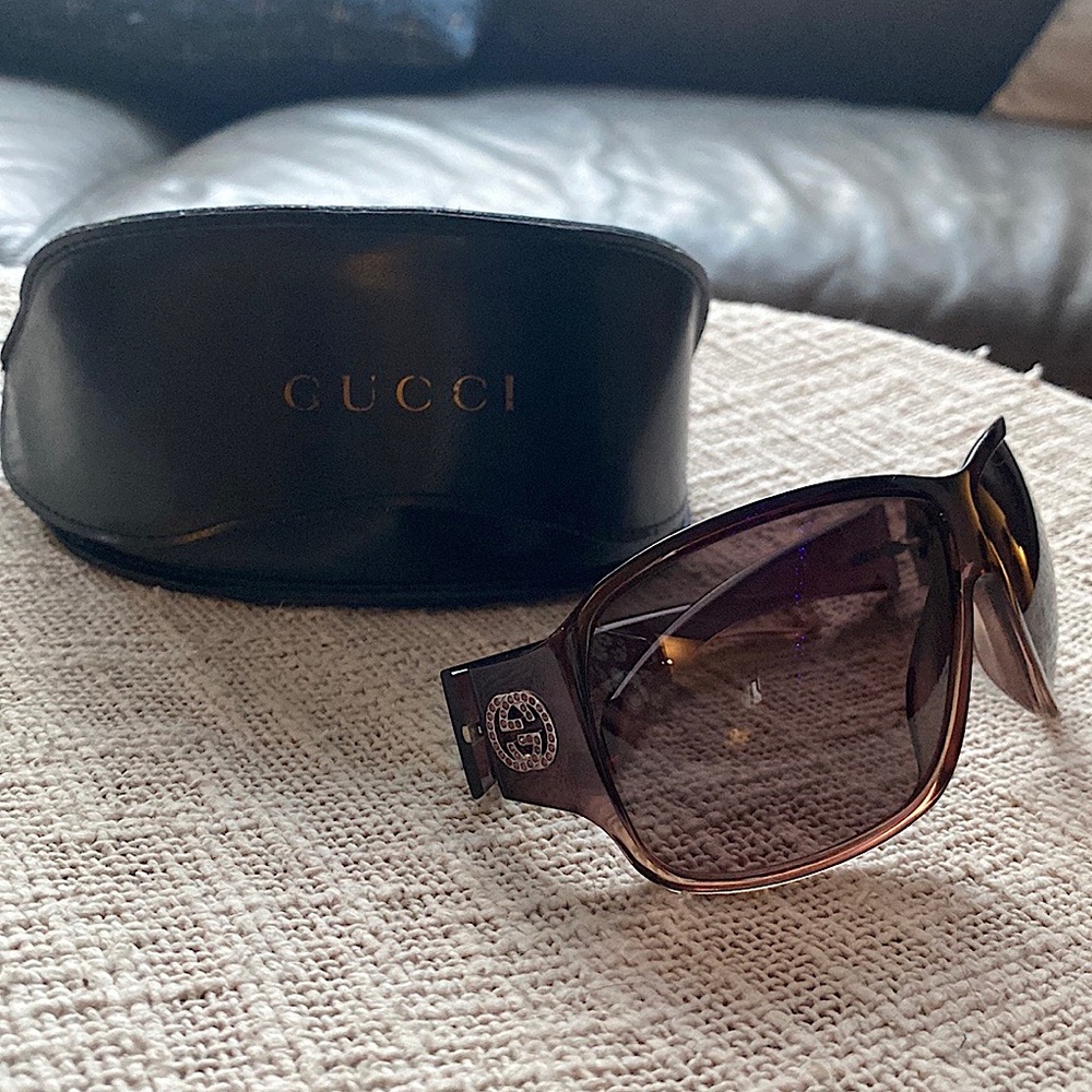 Authentic GUCCI Purple Oversized Sunglasses